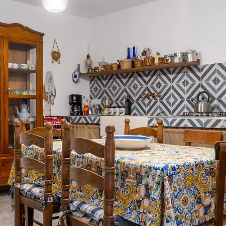 Casa Paradiso * Castronuovo di Sicilia